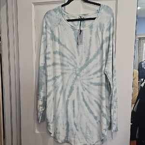 Blank NYC Blue Green Long Sleeve Tunic